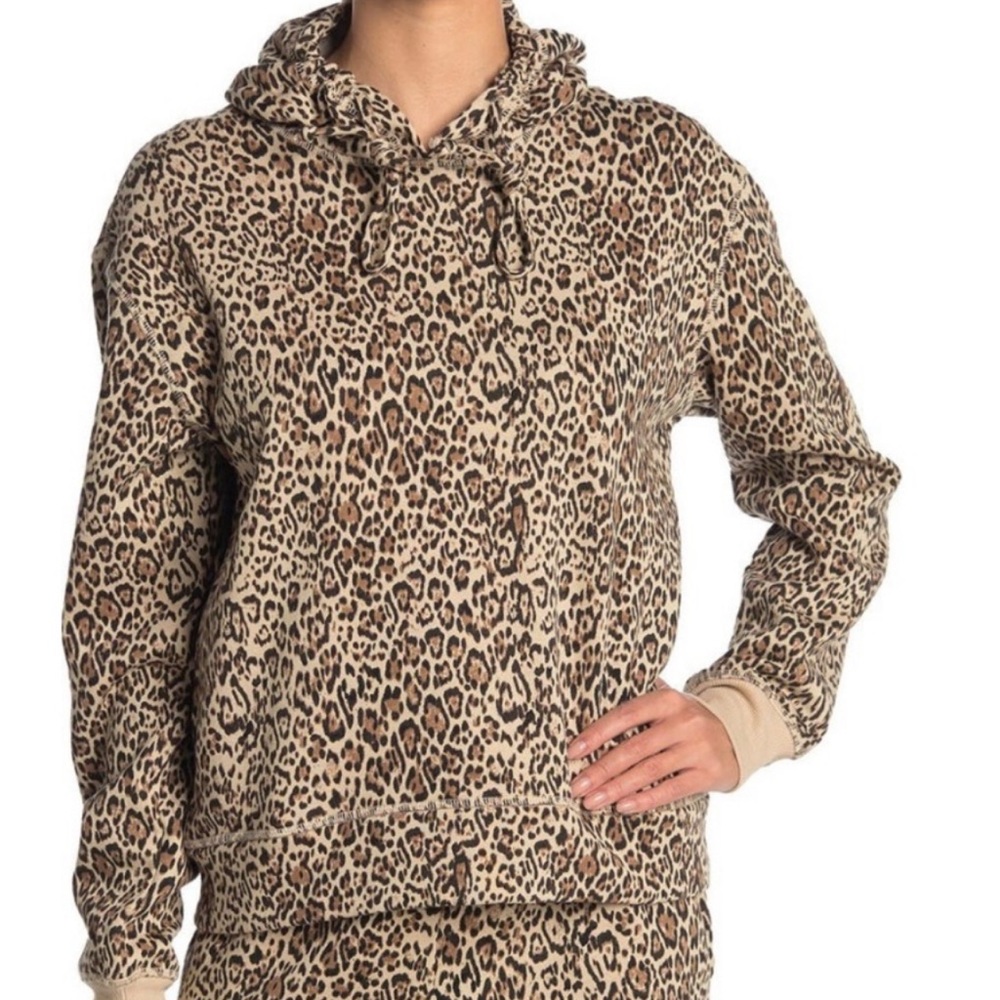 Socialite tan leopard print pullover knit hoodie